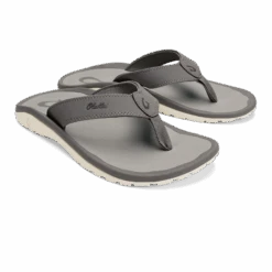 OluKai ‘Ohana - Graphite 15 OluKai ‘Ohana - Graphite -OluKai Shop 10110 SJSJ 003 M Ohana GraphiteGraphite