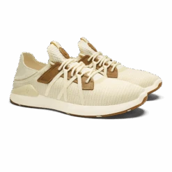 OluKai Mio Lī - Dune -OluKai Shop 10440 2424 003 M MIOLI DuneDune