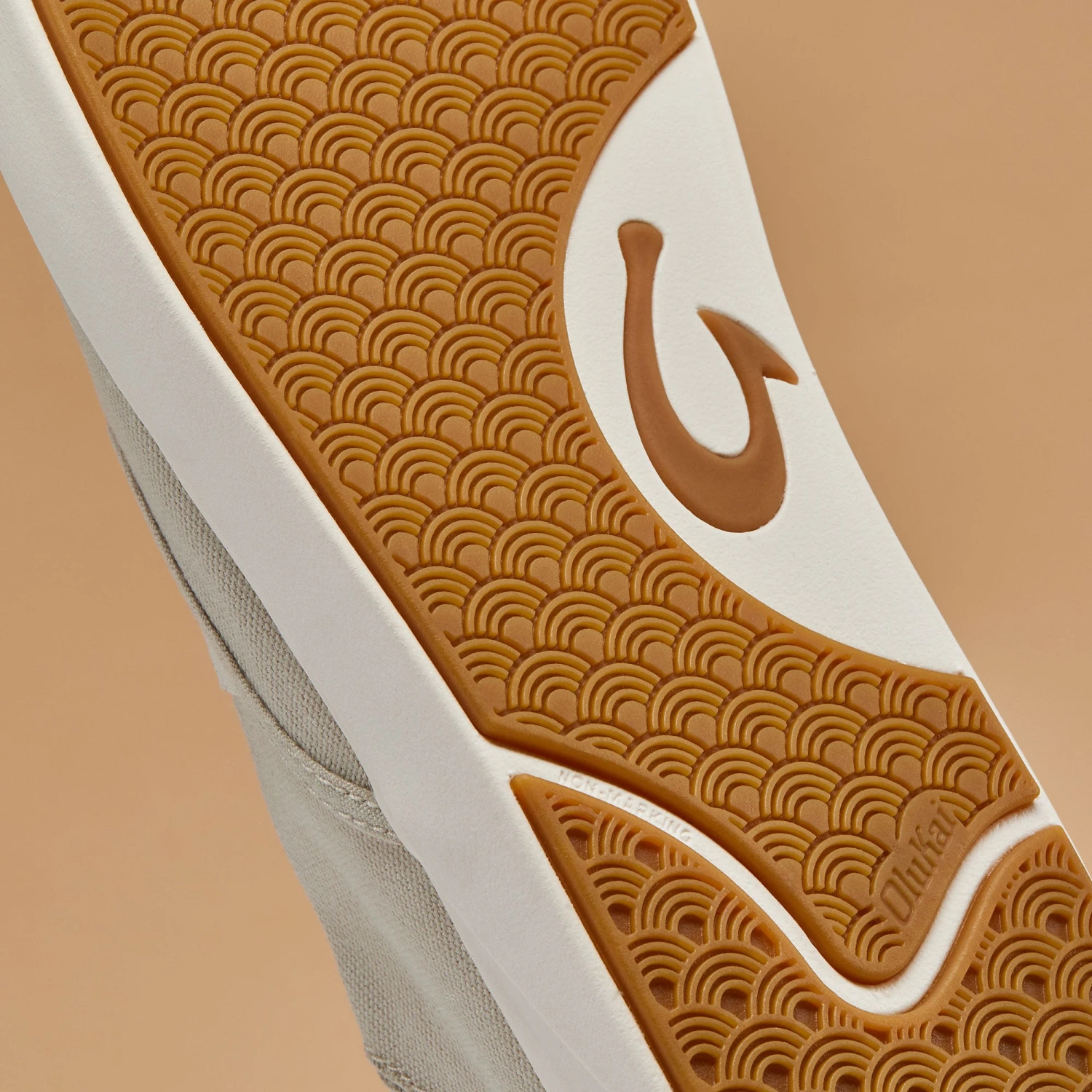 OluKai Lae‘ahi-Tapa / Canvas 10 OluKai Lae‘ahi-Tapa / Canvas - Image 8