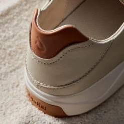 OluKai Lae‘ahi Lī ‘Ili - Tapa 17 OluKai Lae‘ahi Lī ‘Ili - Tapa -OluKai Shop 10445 2020 0103