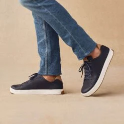 OluKai Lae‘ahi Lī ‘Ili - Trench Blue 17 OluKai Lae‘ahi Lī ‘Ili - Trench Blue -OluKai Shop 10455 DEDE 201