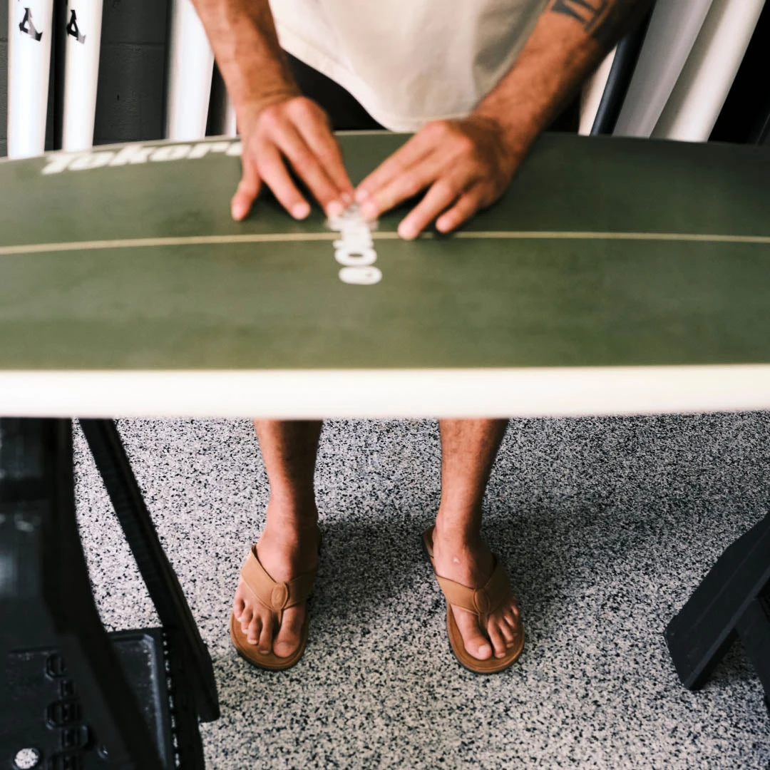 OluKai Tuahine - Toffee 7 OluKai Tuahine - Toffee - Image 5