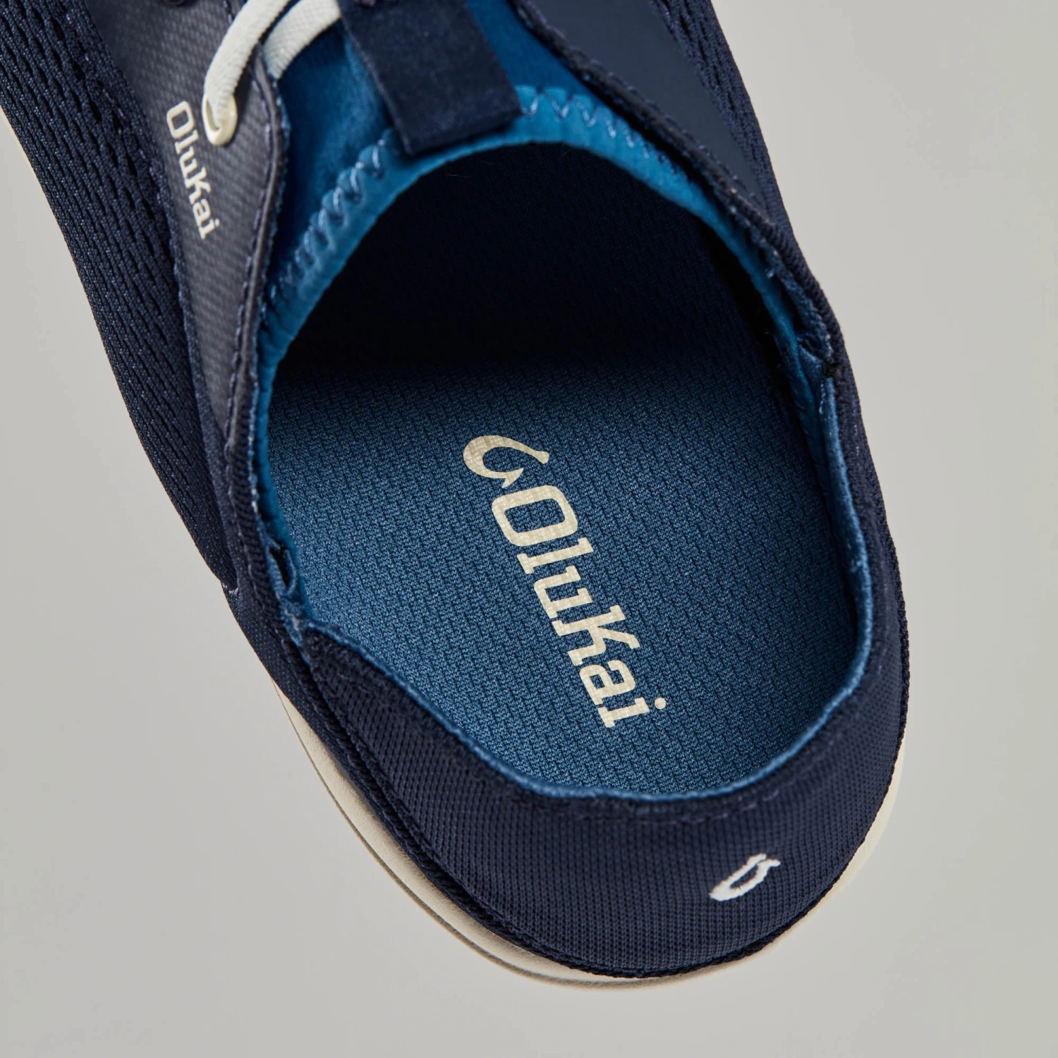 OluKai Moku Pae - Trench Blue / Off White 8 OluKai Moku Pae - Trench Blue / Off White - Image 6