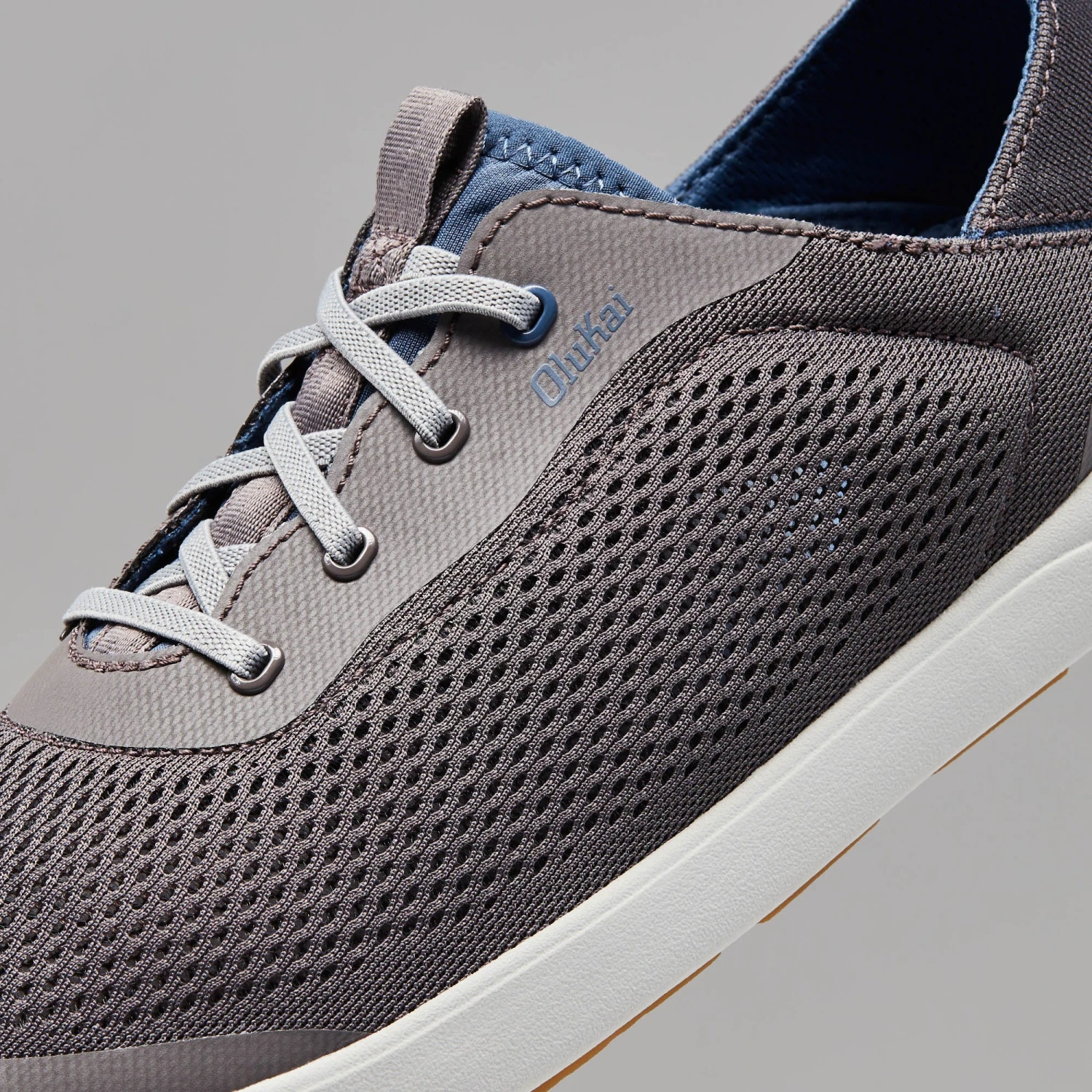 OluKai Moku Pae - Pavement / Vintage Blue 5 OluKai Moku Pae - Pavement / Vintage Blue - Image 3