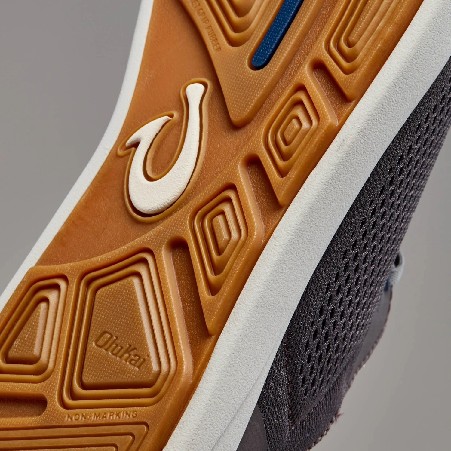 OluKai Moku Pae - Pavement / Vintage Blue 12 OluKai Moku Pae - Pavement / Vintage Blue - Image 10