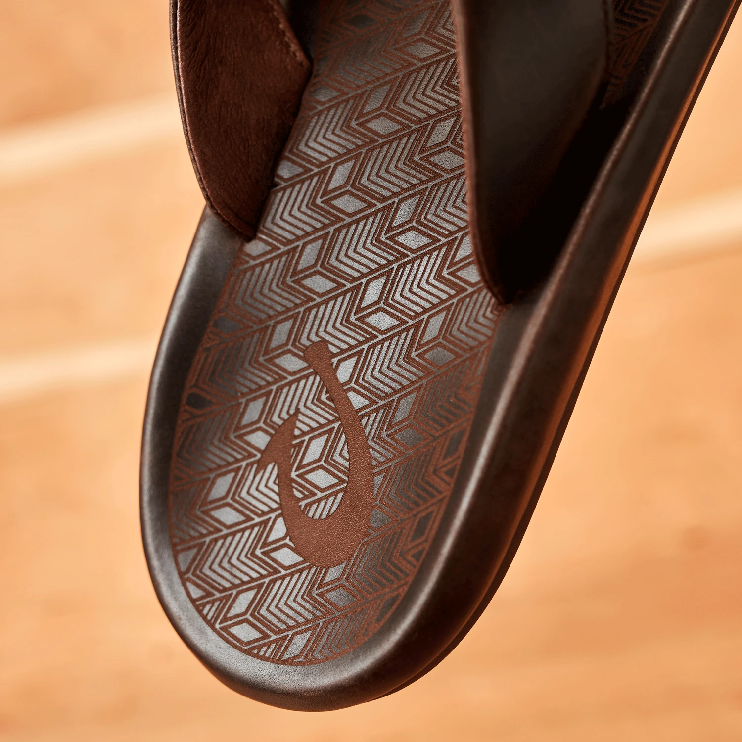 OluKai ‘Ilikai - Dark Wood 9 OluKai ‘Ilikai - Dark Wood - Image 7