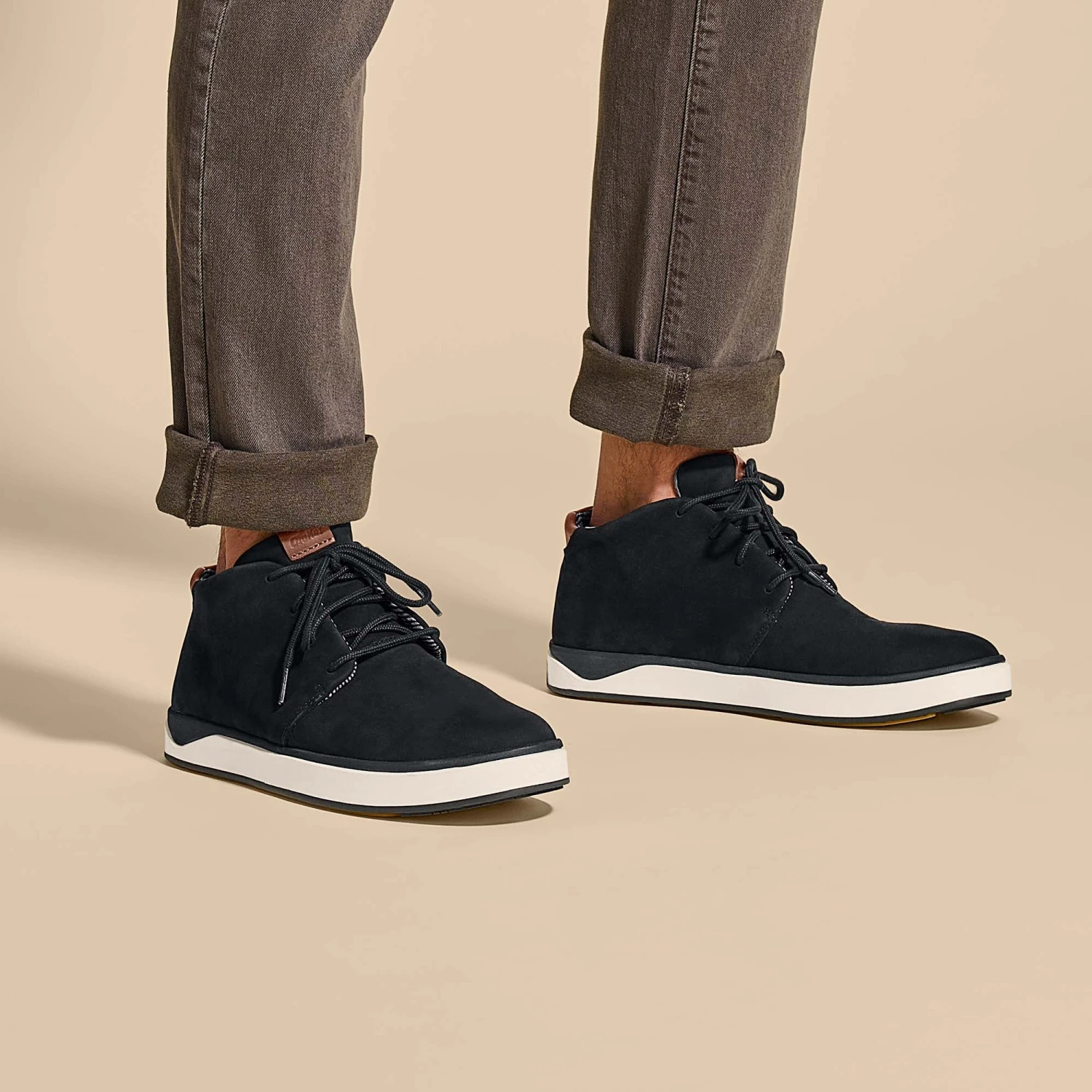 OluKai Papakū ‘Ili - Black 4 OluKai Papakū ‘Ili - Black - Image 2