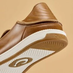 OluKai Kākaha Nia - Fox -OluKai Shop 10557 FXFX 201