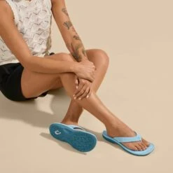 OluKai ‘Ohana - Misty Blue -OluKai Shop 20110 MBMB 102 W Ohana MistyBlueMistyBlue