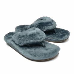 OluKai Kīpe'a Heu - Storm -OluKai Shop 20464 VMVM 003 W KipeaHeu StormStorm