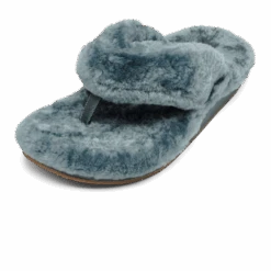 OluKai Kīpe'a Heu - Storm -OluKai Shop 20464 VMVM AMZ W KipeaHeu StormStorm