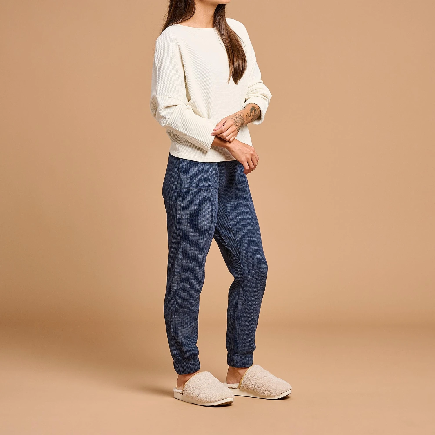 OluKai Pūpū Mua - Tapa 7 OluKai Pūpū Mua - Tapa - Image 5