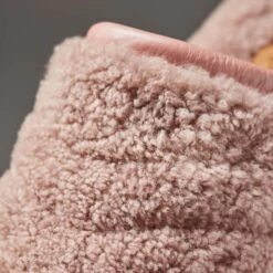 OluKai Pūpū Mua - Pink Sea Salt -OluKai Shop 20476 4F4F 201