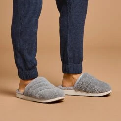 OluKai Pūpū Mua - Pale Grey 12 OluKai Pūpū Mua - Pale Grey -OluKai Shop 20476 PGPG 101 W PUPUMUA PaleGreyPaleGrey