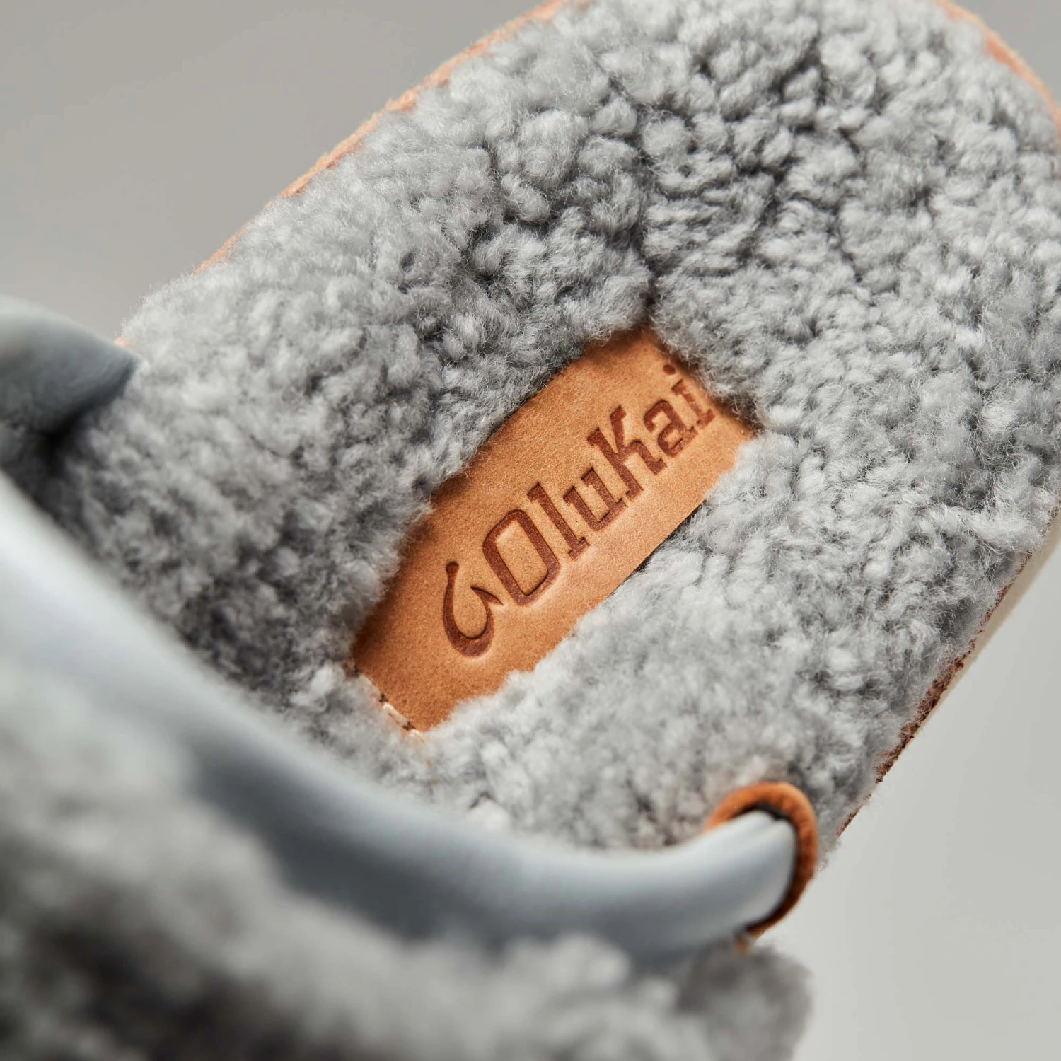 OluKai Pūpū Mua - Pale Grey 10 OluKai Pūpū Mua - Pale Grey - Image 8