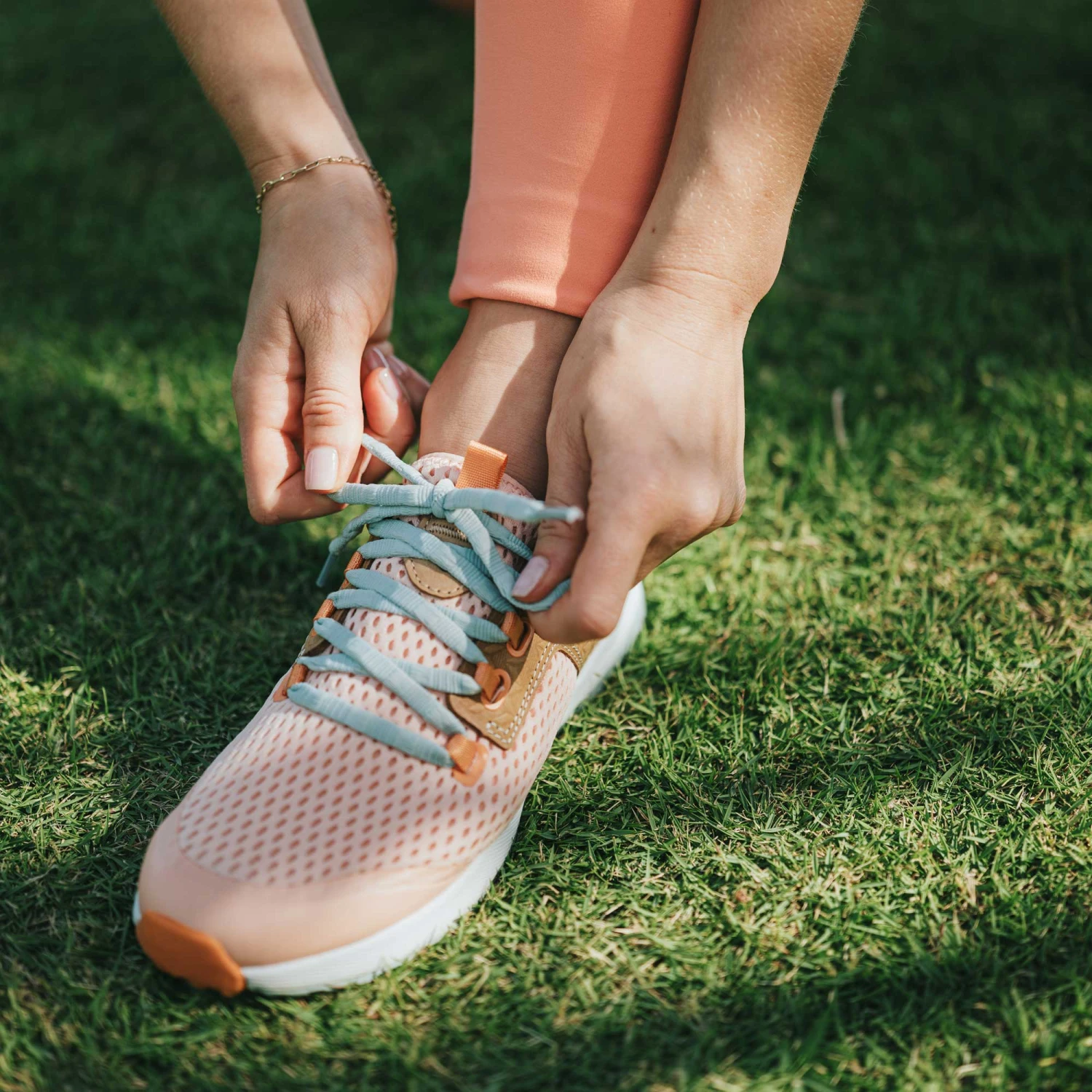 OluKai Wailuku - Peach / Swell 5 OluKai Wailuku - Peach / Swell - Image 3