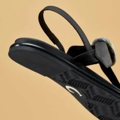 OluKai La‘i T–Bar - Lava Rock / Lava Rock -OluKai Shop 20510 LRLR 202