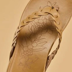 OluKai Lei - Tan 16 OluKai Lei - Tan -OluKai Shop 20531 3434 4