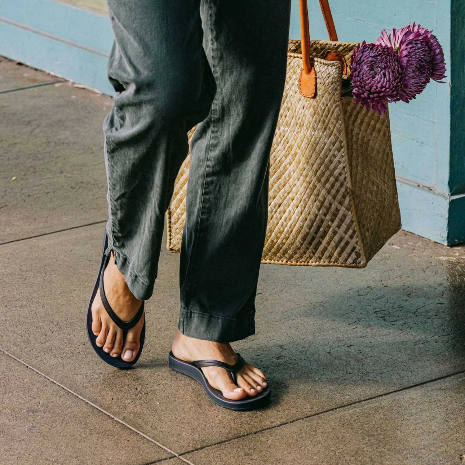 OluKai Lalahi - Lava Rock 4 OluKai Lalahi - Lava Rock - Image 2