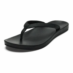 OluKai ‘Uiki - Lava Rock 14 OluKai ‘Uiki - Lava Rock -OluKai Shop 20537 LRLR AMZ W UIKI LavaRockLavaRock