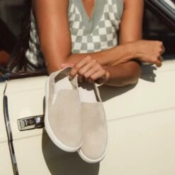 OluKai Pehuea Luxe - Tapa 14 OluKai Pehuea Luxe - Tapa -OluKai Shop 20539 2020 106