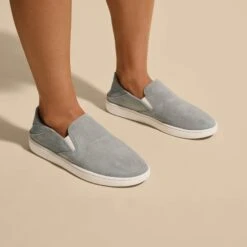 OluKai Pehuea Luxe - Ash 15 OluKai Pehuea Luxe - Ash -OluKai Shop 20539 AUAU 105 W PEHUEALUXE AshAsh