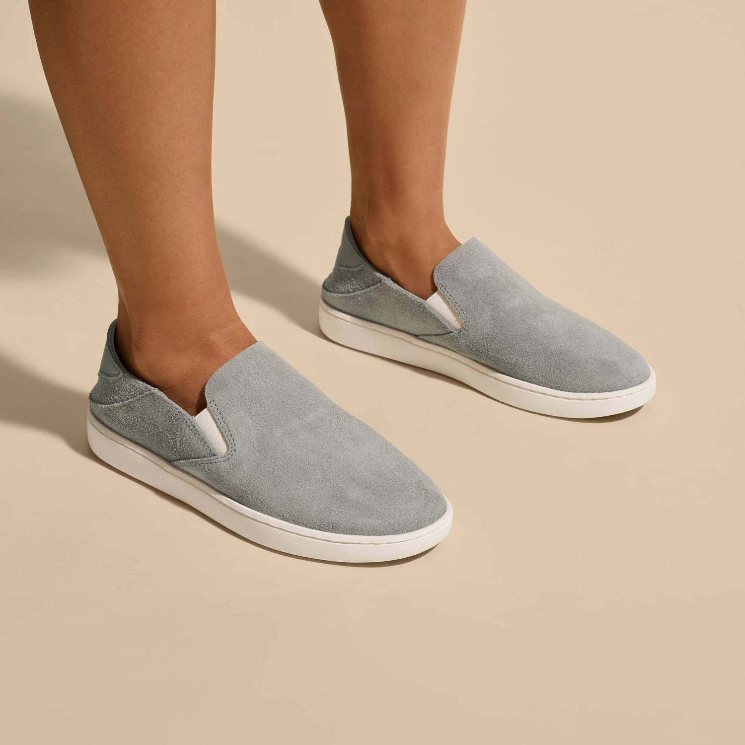 OluKai Pehuea Luxe - Ash 7 OluKai Pehuea Luxe - Ash - Image 5