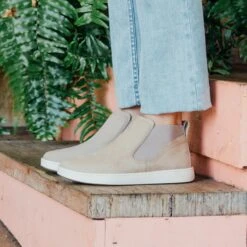 OluKai Pehuea Mid-Taupe Grey / Taupe Grey -OluKai Shop 20546 TGTG 06