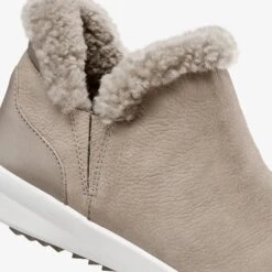 OluKai Kāmau-Taupe Grey / Taupe Grey -OluKai Shop 20547 TGTG 101 e42229c5 56ea 49cb a5b8 db4c55fb326f