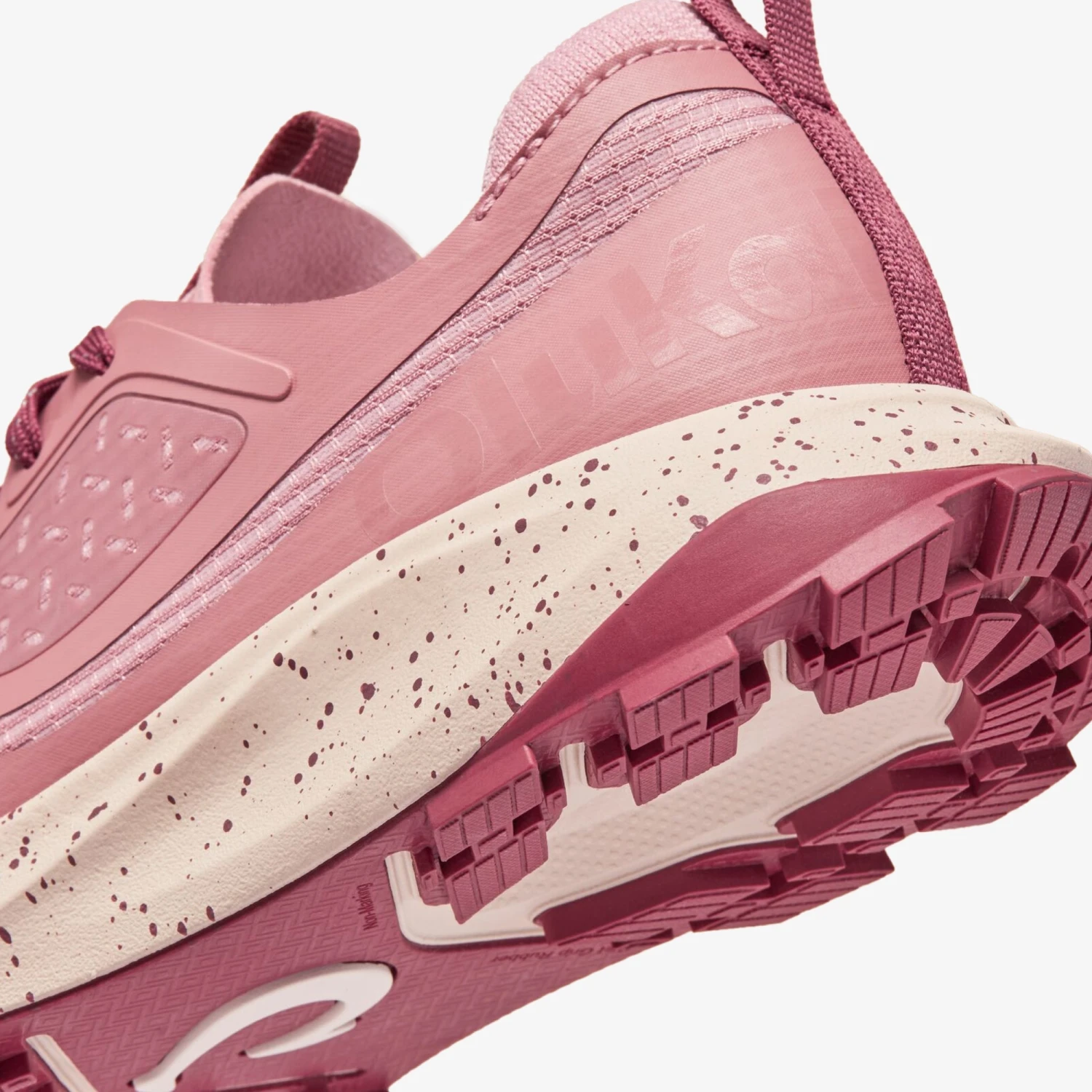 OluKai Makiki - Coral Rose / Coral Rose 8 OluKai Makiki - Coral Rose / Coral Rose - Image 6