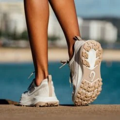 OluKai Makiki-White Sand / Tapa 19 OluKai Makiki-White Sand / Tapa -OluKai Shop 20549 WS20 201