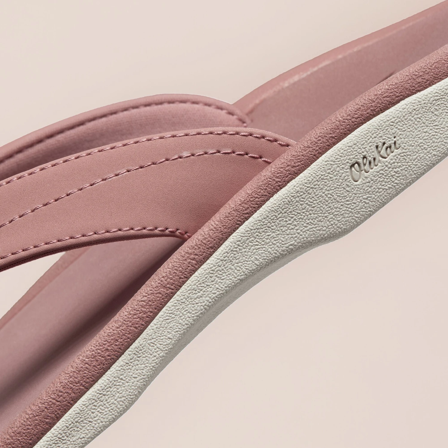 OluKai ‘Ohana - Coral Rose 7 OluKai ‘Ohana - Coral Rose - Image 5